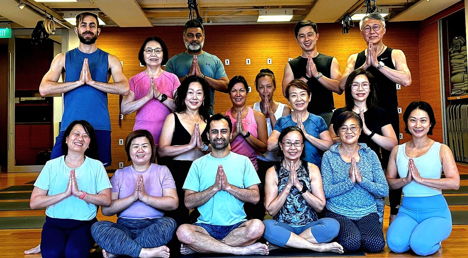 Bhanu Pratap Singh with students in practice