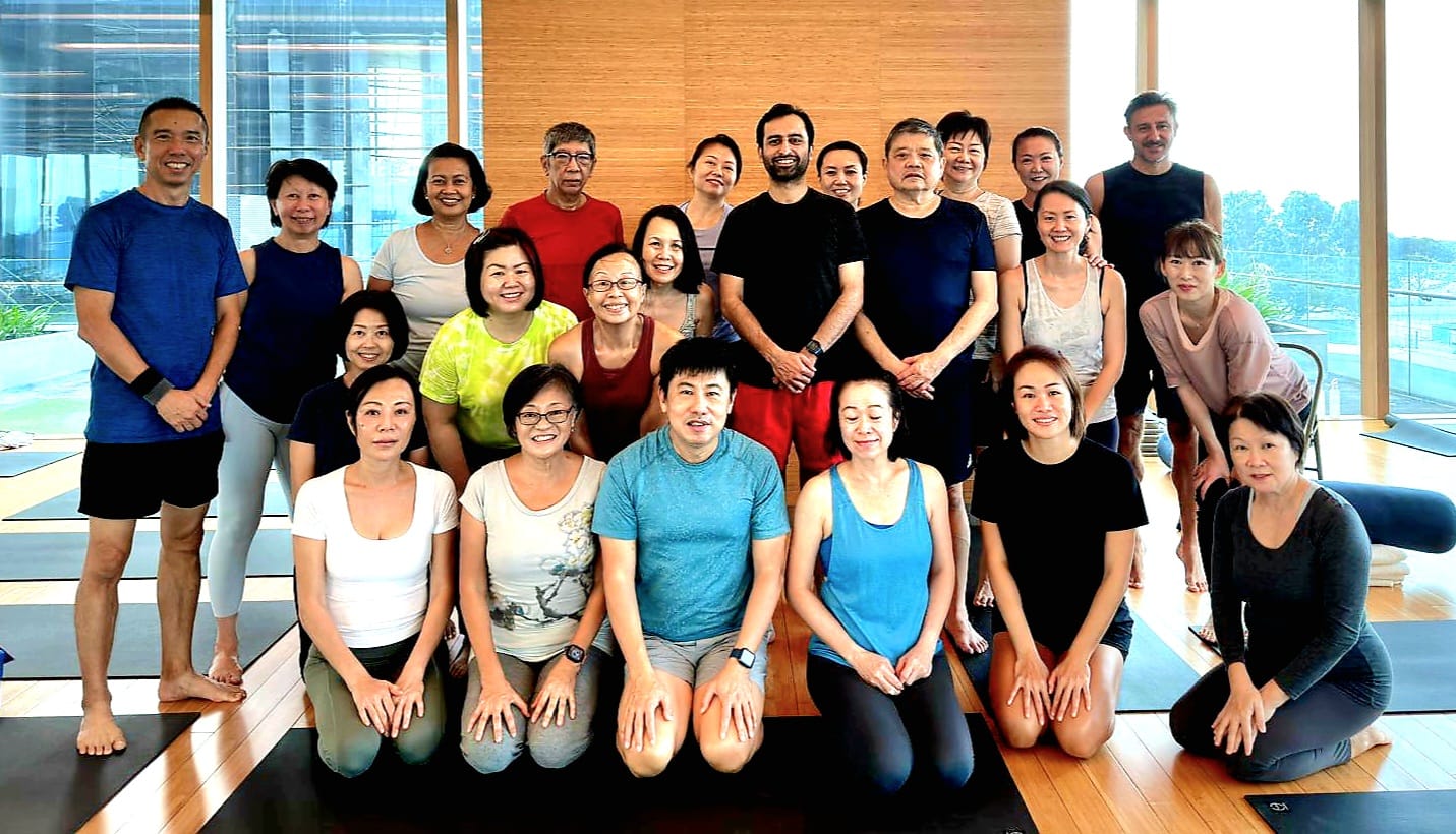 Bhanu Pratap Singh teaching an international group